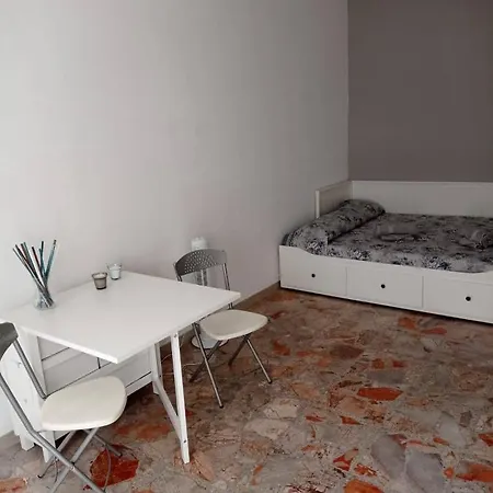 Cryptohouse Apartment *